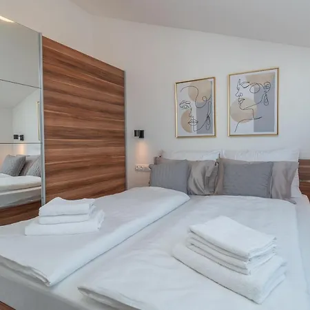 Vaya Apartament *