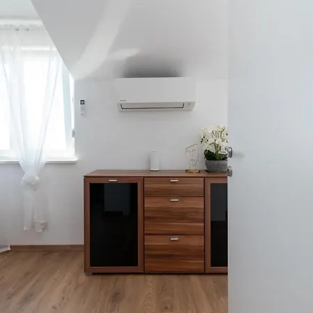 Vaya Apartament *